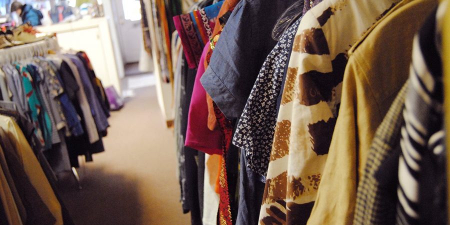 Czy warto dokonywać zakupów w outletach odzieżowych?